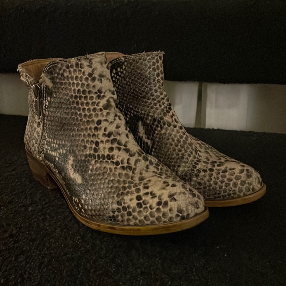 Lucky brand booties